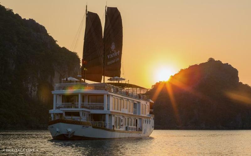 Heritage Line Violet Cruise - Halong Bay & Lan Ha Bay Hạ Long Ngoại thất bức ảnh