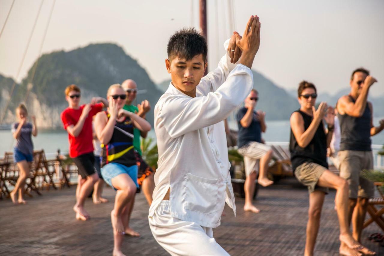Heritage Line Violet Cruise - Halong Bay & Lan Ha Bay Hạ Long Ngoại thất bức ảnh