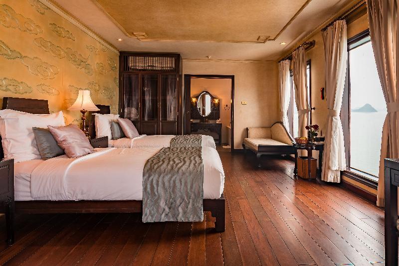 Heritage Line Violet Cruise - Halong Bay & Lan Ha Bay Hạ Long Ngoại thất bức ảnh